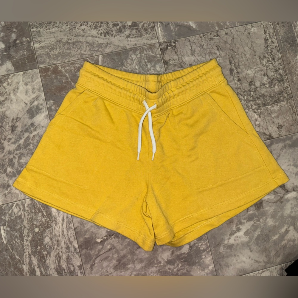 Old Navy Girls Yellow Pull-On Sweat Shorts Size 6/7